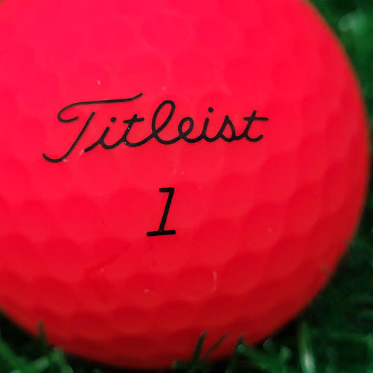 Matte_Red_Titleist_Trufeel_Used_Golf_Balls - iLovetoGolf